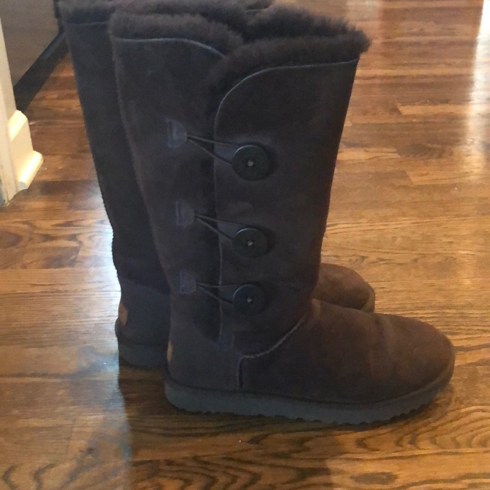 UGG Triple Button boot size 10